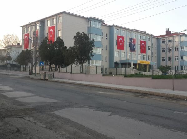 Gazi Ömerbey Anadolu Lisesi Fotoğrafı